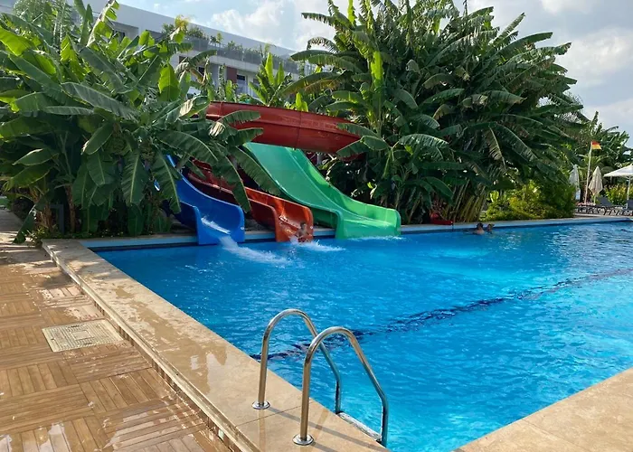 Iskele Courtyard Long Appartamento