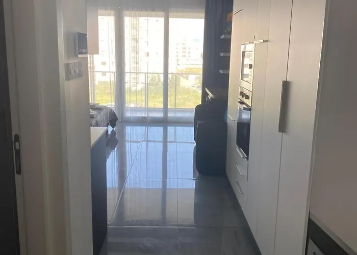 Appartamento Iskele Courtyard Long