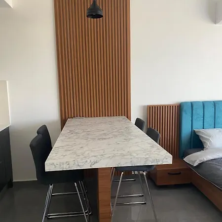 Iskele Courtyard Long *