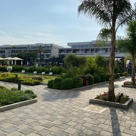 Iskele Courtyard Long * Iskele District (Northern Cyprus)