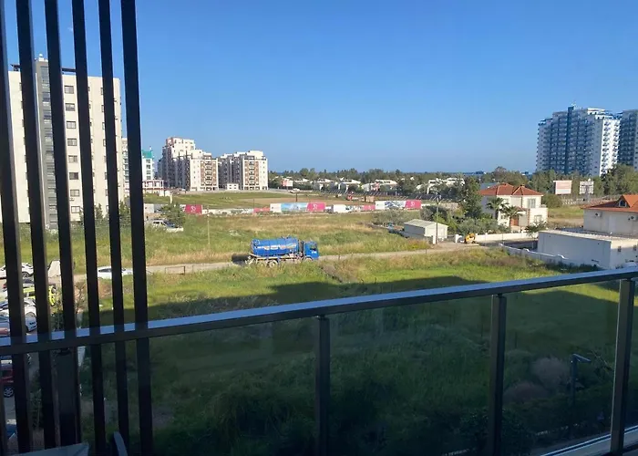 Iskele Courtyard Long *